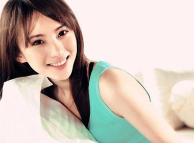 Ngam nu sinh khien cu dan mang dien dao hinh anh