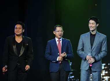 Tri Nguyen 'so gang' cung Minh Tiep hinh anh