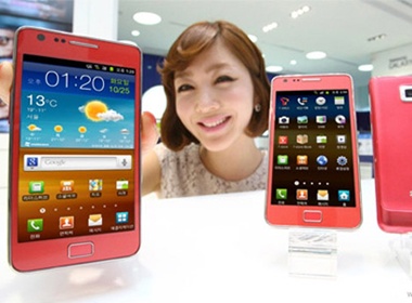 Samsung phat hanh Galaxy S II mau hong tai Han Quoc hinh anh