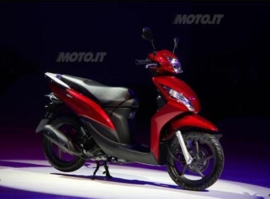 'Ven man' bi mat xe ga Honda Vision 50 hinh anh