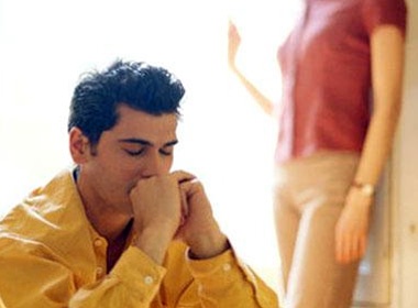 Khong chiu bo chong nhung nguoi tinh van deo bam toi hinh anh