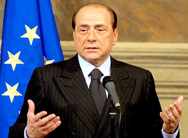 Thu tuong Berlusconi tu chuc, nguoi dan Italy an mung hinh anh