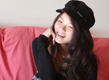 Thuy Top: 'Thay doi rat nhieu vi mot nguoi quan trong' hinh anh