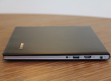 Kham pha doi thu cua MacBook Air tu Lenovo hinh anh