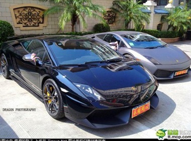 Dam cuoi toan sieu xe o Trung Quoc hinh anh