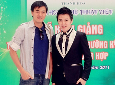 MC Tuan Tu tim 'ban gai' cho anh trai hinh anh