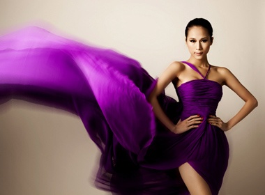 Thai Ha dot ngot rut lui khoi Hoa hau Trai dat hinh anh