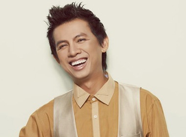 Phut trai long cua nguoi thay cac Hoa hau va nguoi mau hinh anh