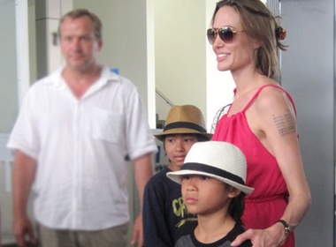 Pax Thien gap ba ngoai o Viet Nam hinh anh