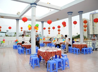 Tham quan phim truong 'Hay xem toi dien' hinh anh