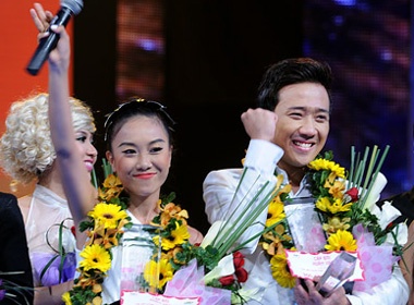 Tran Thanh bat khoc trong phut len ngoi 'Cap doi hoan hao' hinh anh