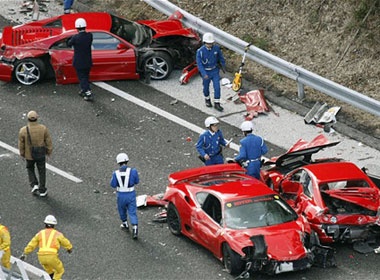 Sieu xe dam nhau lien hoan o Nhat hinh anh