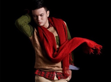 Chut pha cach cho trang phuc Giang sinh hinh anh