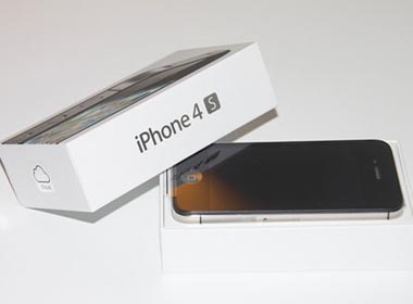 Viettel cong bo gia iPhone 4S chinh hang hinh anh