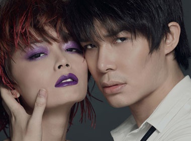 Thuy Duong, Hoang Oanh dat show sau vu kien tien ty hinh anh