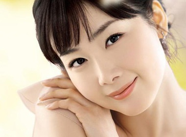 Choi Ji Woo thu nhan 'them duoc yeu' hinh anh