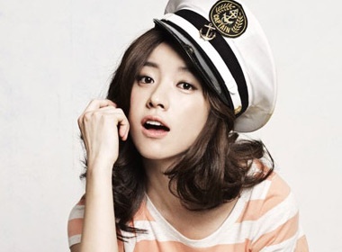 Han Hyo Joo 'cap ke' Lee Byung Hun hinh anh