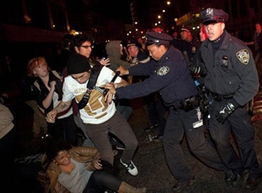 Mau cac nha bao nhuom do nam 2011 hinh anh