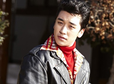 Bat gap Seung Ri (Big Bang) di 'tam su hoc dao' hinh anh