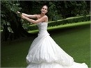 Vay cuoi Pronovias hinh anh