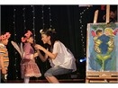 Bat ngo voi Miss Ngoai giao hinh anh