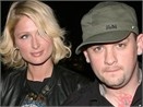 Paris Hilton duoc “bo” viet tang tinh ca hinh anh