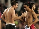 Ronaldinho noi 'khong' voi Manchester City hinh anh