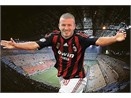 Becks khong de den Milan hinh anh