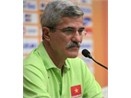 Calisto: 'Viet Nam se vao chung ket AFF Cup' hinh anh