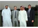 Abramovich mat ngoi, Becks kiem tien gioi nhat hinh anh