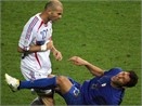 Materazzi 'boi thu' sau va cham voi Zidane hinh anh
