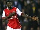 Wenger 'het gia' Adebayor hinh anh