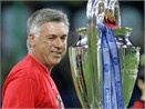 HLV Ancelotti tuyen ‘hang khung’ cho Chelsea hinh anh