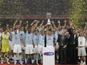 Lazio gianh Sieu Cup Italia hinh anh