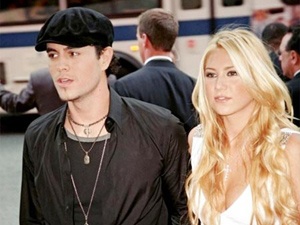 Kournikova len ke hoach lay chong hinh anh