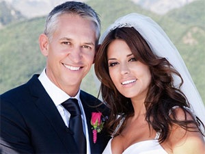 Gary Lineker rang ro trong ngay cuoi hinh anh