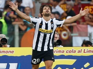 Diego duoc danh gia tren tam Kaka hinh anh