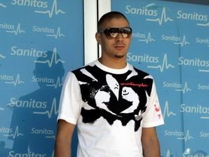 Real 'so gay' Benzema hinh anh