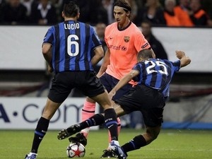 Inter bi chi trich vi loi choi ‘xau xi’ hinh anh