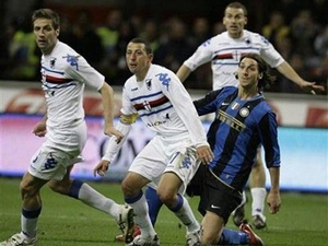 Lam gi con bat ngo, Sampdoria? hinh anh