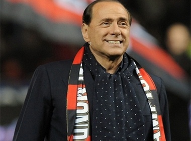 AC Milan thoat nguy co doi chu hinh anh