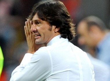 HLV Leonardo ho hoi voi tran thang cua Milan hinh anh
