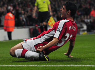 Atletico muon co 'tan Fabregas' hinh anh