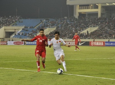 Cong Vinh 'dinh' the do, Viet Nam cam hoa Syria hinh anh