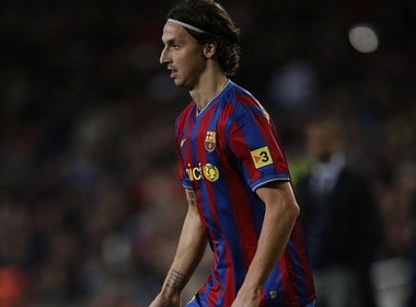 Ibra bo ngo kha nang tro lai Serie A hinh anh