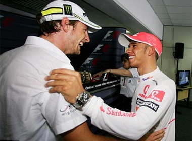 Button chinh thuc ve McLaren hinh anh