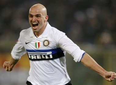 Inter thang nhan hinh anh