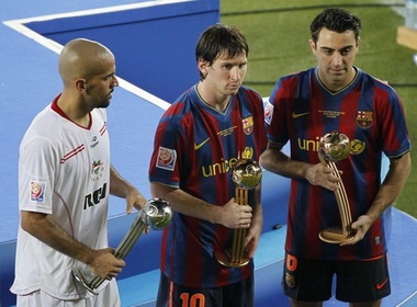 Cau thu Barca thanh trieu phu nho cu 'an 6' hinh anh