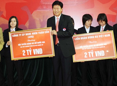 Tuyen nu Viet Nam nhan gan 10 ty dong tien thuong hinh anh