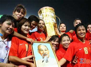 10 su kien tieu bieu cua bong da VN nam 2009 hinh anh